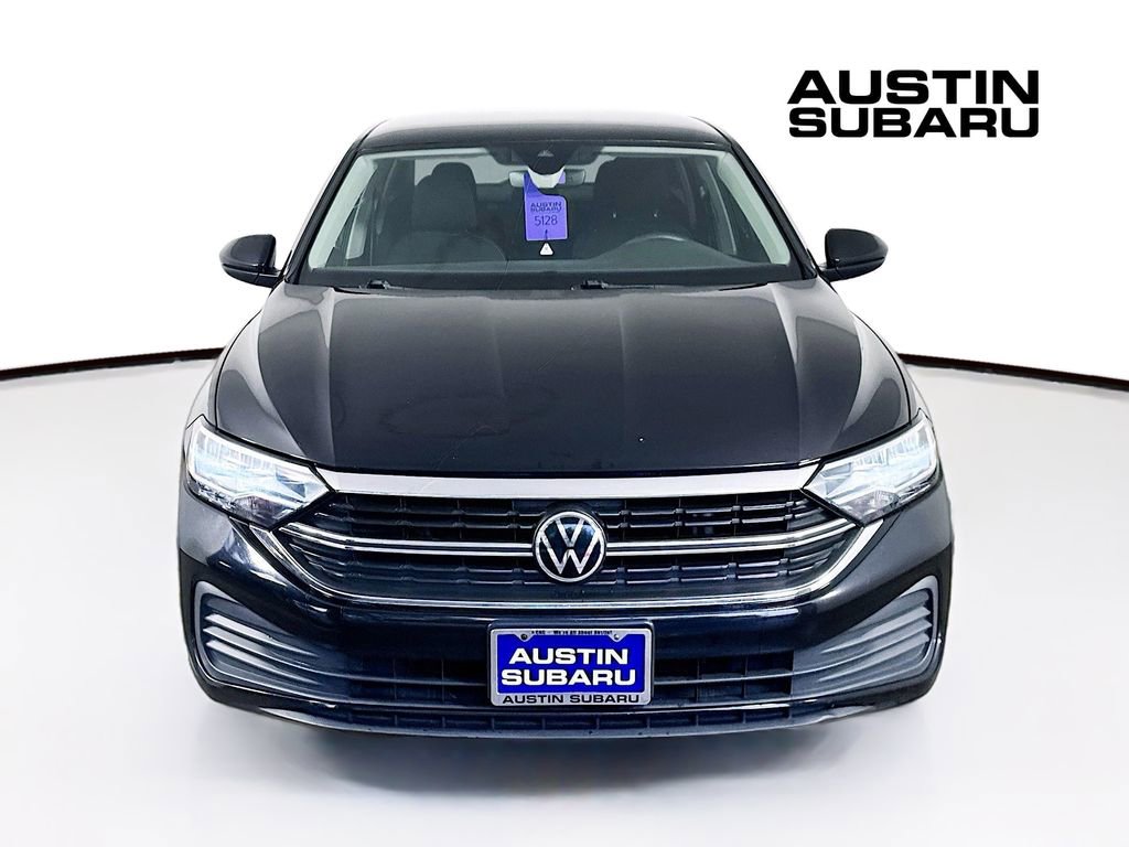 Used 2022 Volkswagen Jetta S FWD image 2