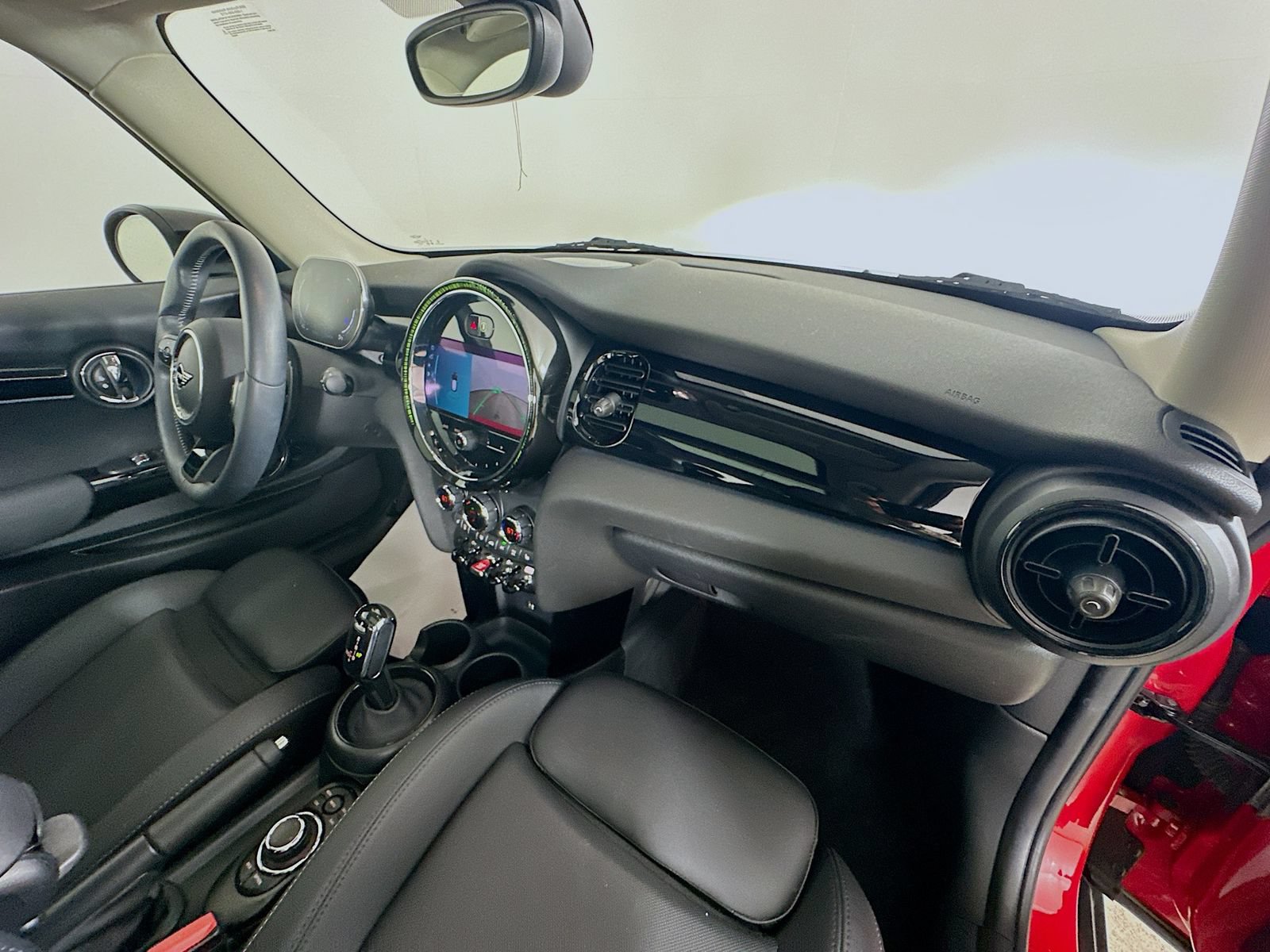 Used 2024 MINI Cooper S FWD image 43