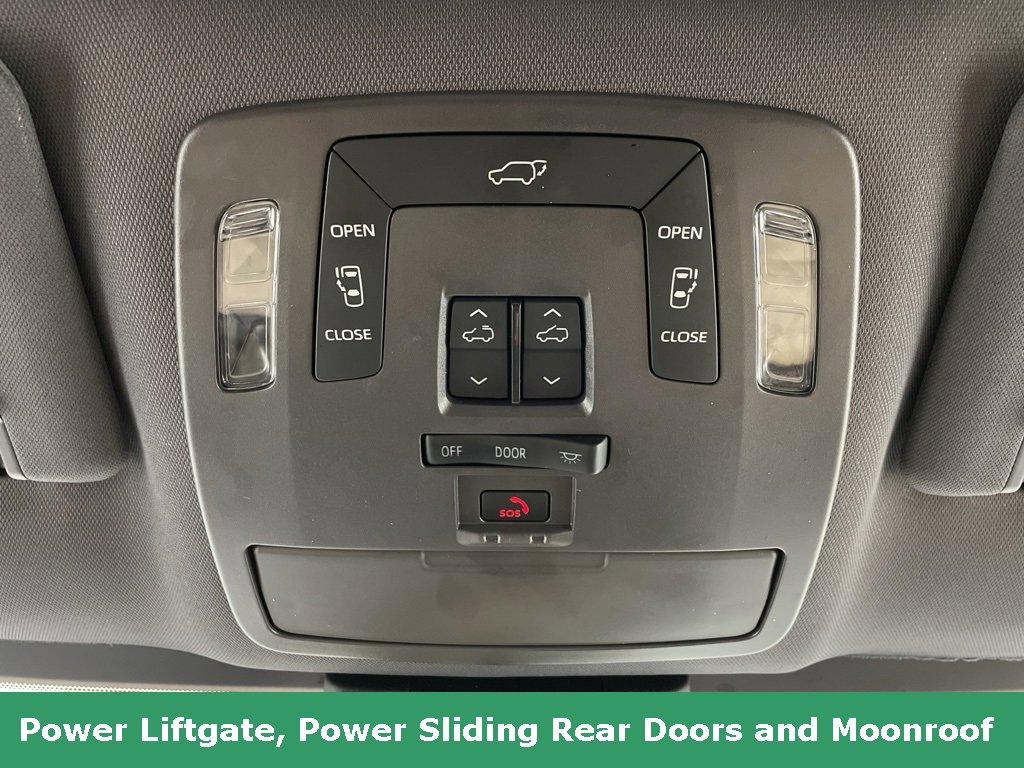 Used 2023 Toyota Sienna XLE image 37