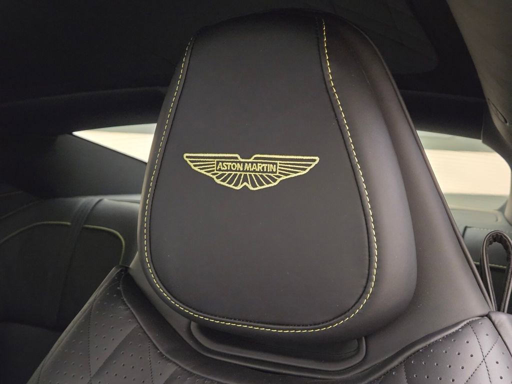 Used 2024 Aston Martin DB12 Coupe RWD image 30
