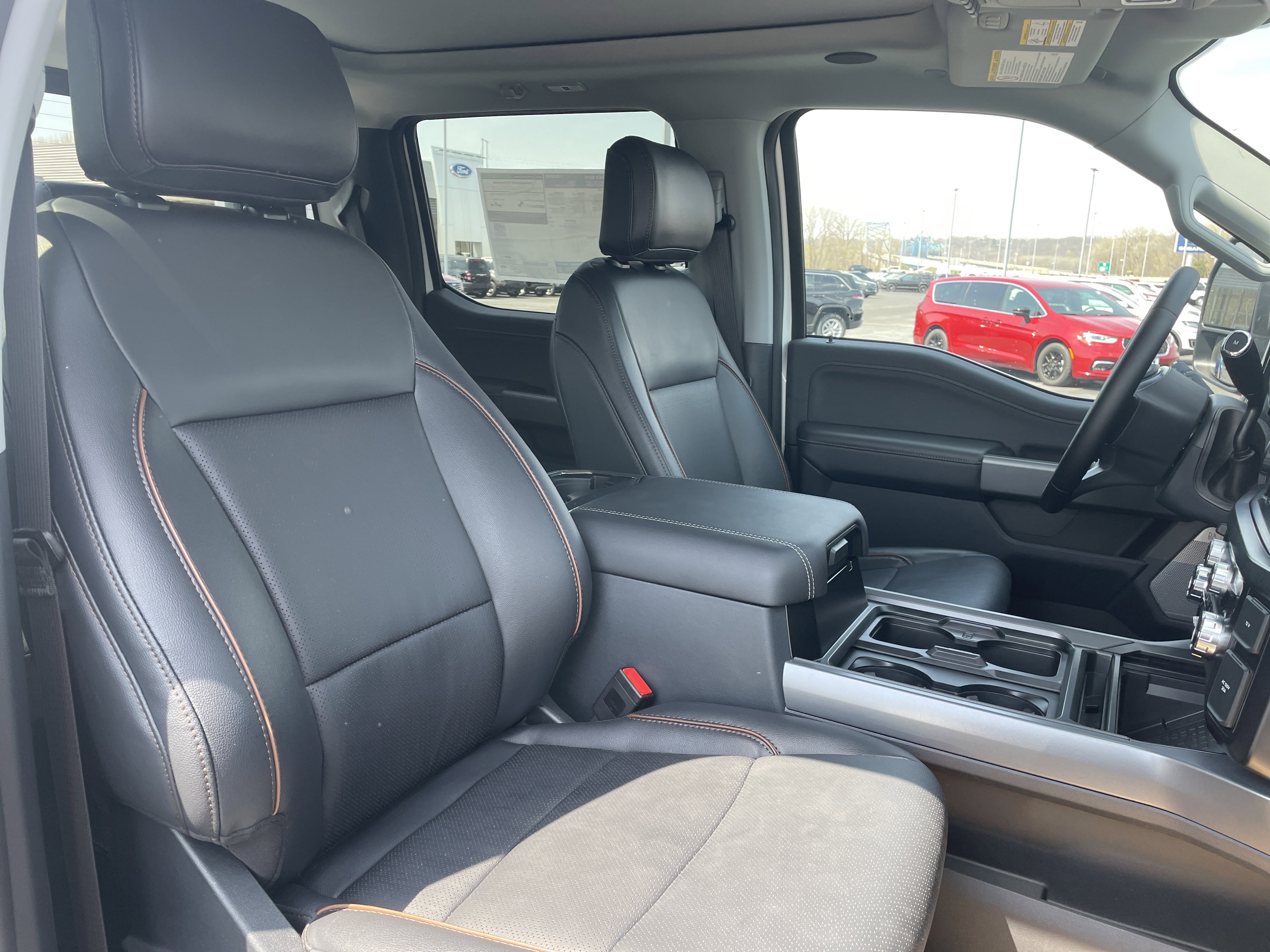 New 2026 Ford F350 Lariat w/ Lariat Ultimate Package image 33