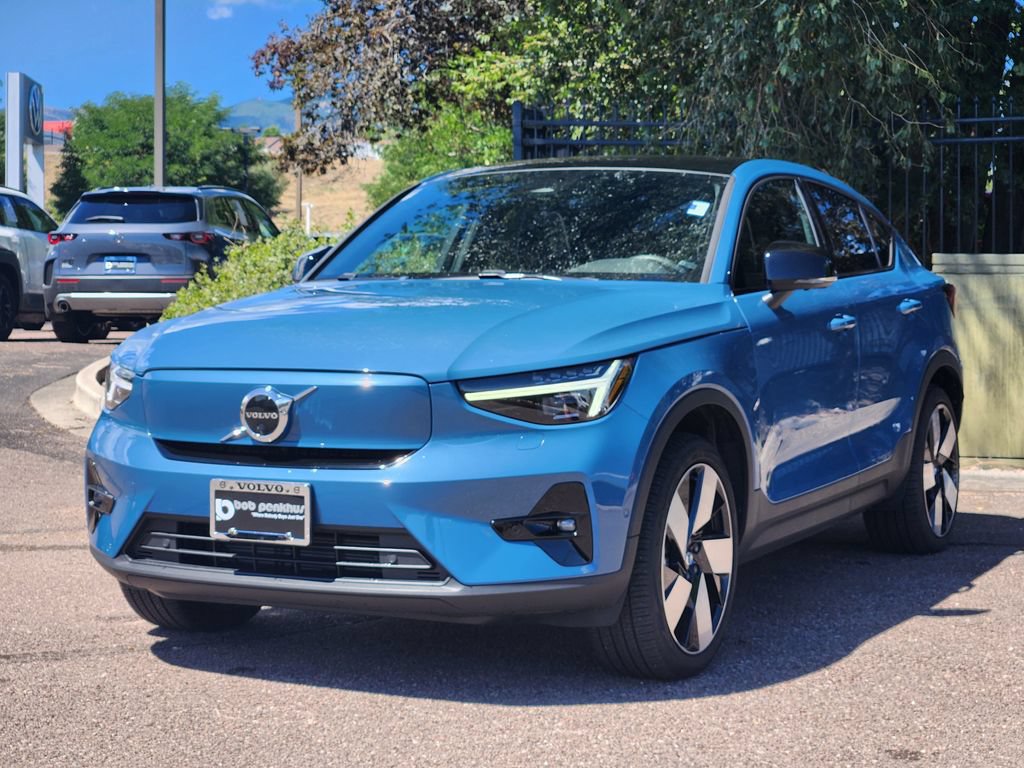 Used 2023 Volvo C40 P8 Recharge Ultimate w/ Protection Package Premier AWD/4WD image 23