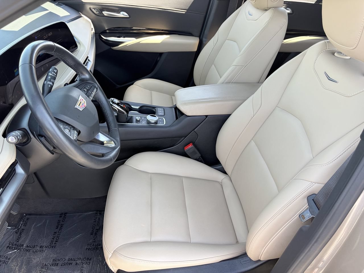 Certified 2024 Cadillac XT4 Luxury FWD image 20