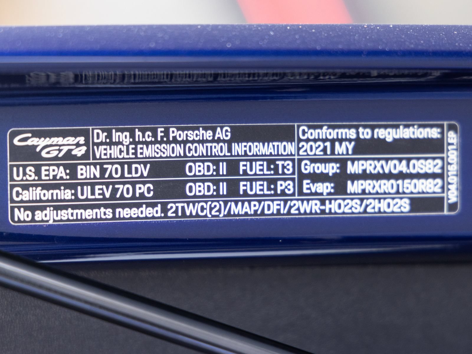 Certified 2021 Porsche 718 Cayman GT4 RWD image 34