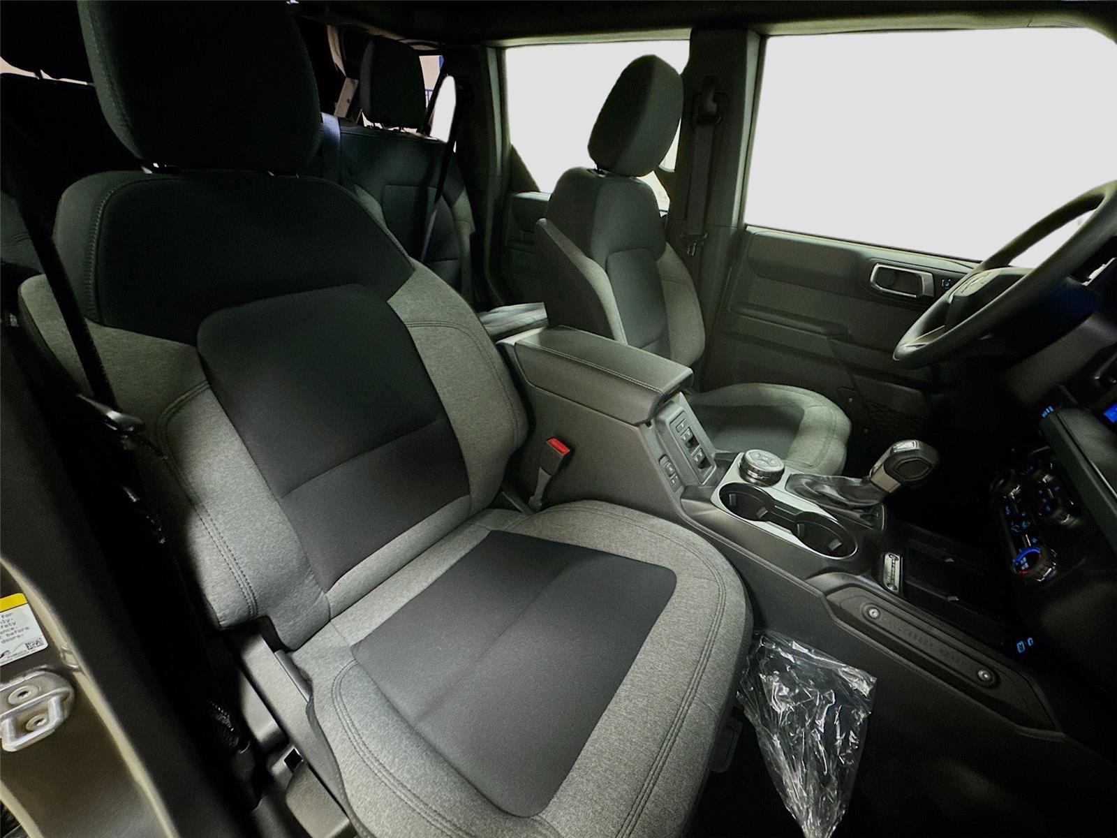 New 2025 Ford Bronco 4-Door w/ Sasquatch Package image 25