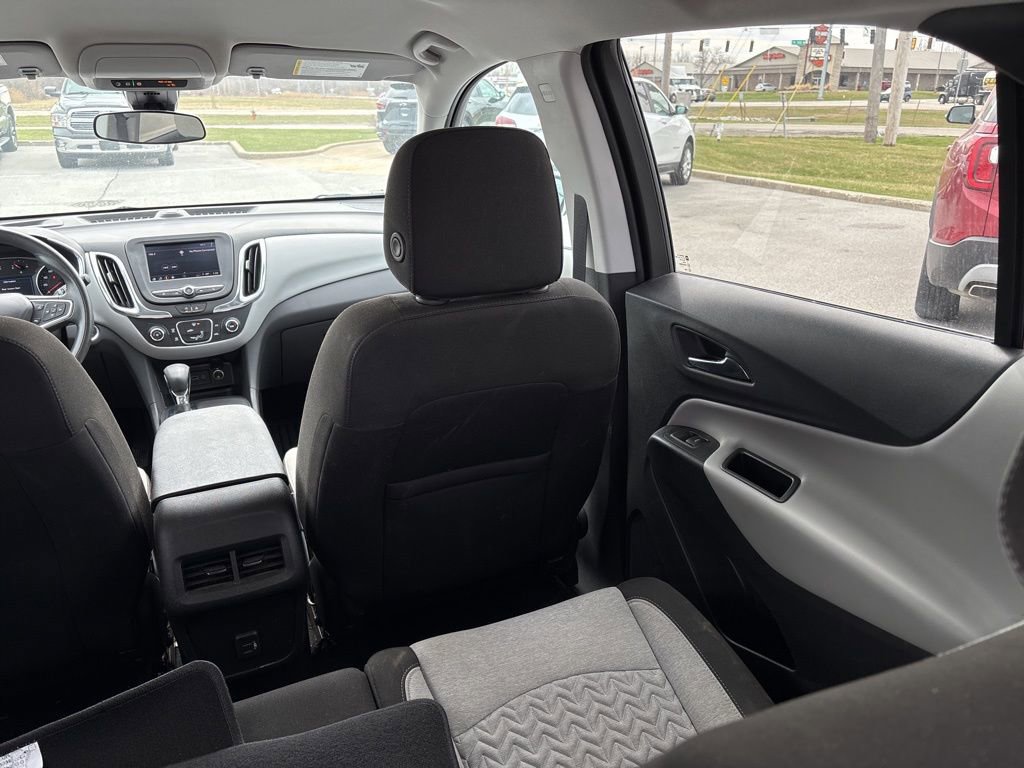 Used 2024 Chevrolet Equinox LS w/ LS Convenience Package image 12