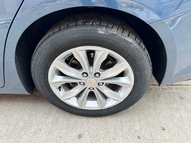 Used 2024 Chevrolet Malibu LT image 6