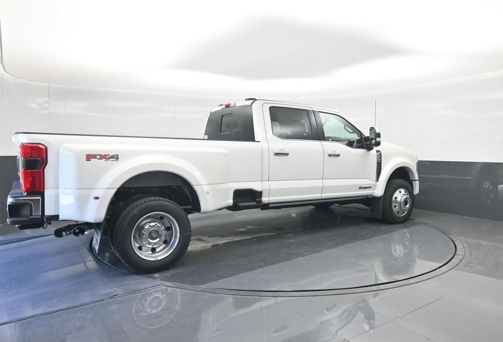 New 2026 Ford F450 King Ranch w/ Chrome Package AWD/4WD image 15