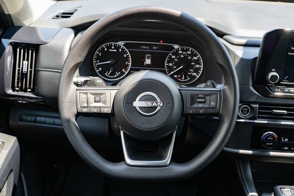 Used 2024 Nissan Pathfinder S w/ Cargo Package AWD/4WD image 12