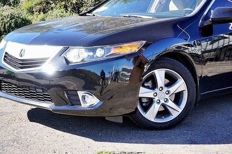 Used 2013 Acura TSX Sedan image 4