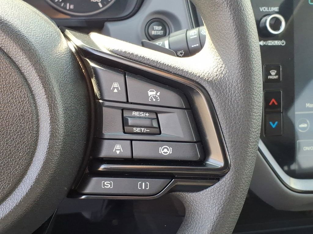 Used 2026 Subaru Crosstrek 2.0i Premium image 18