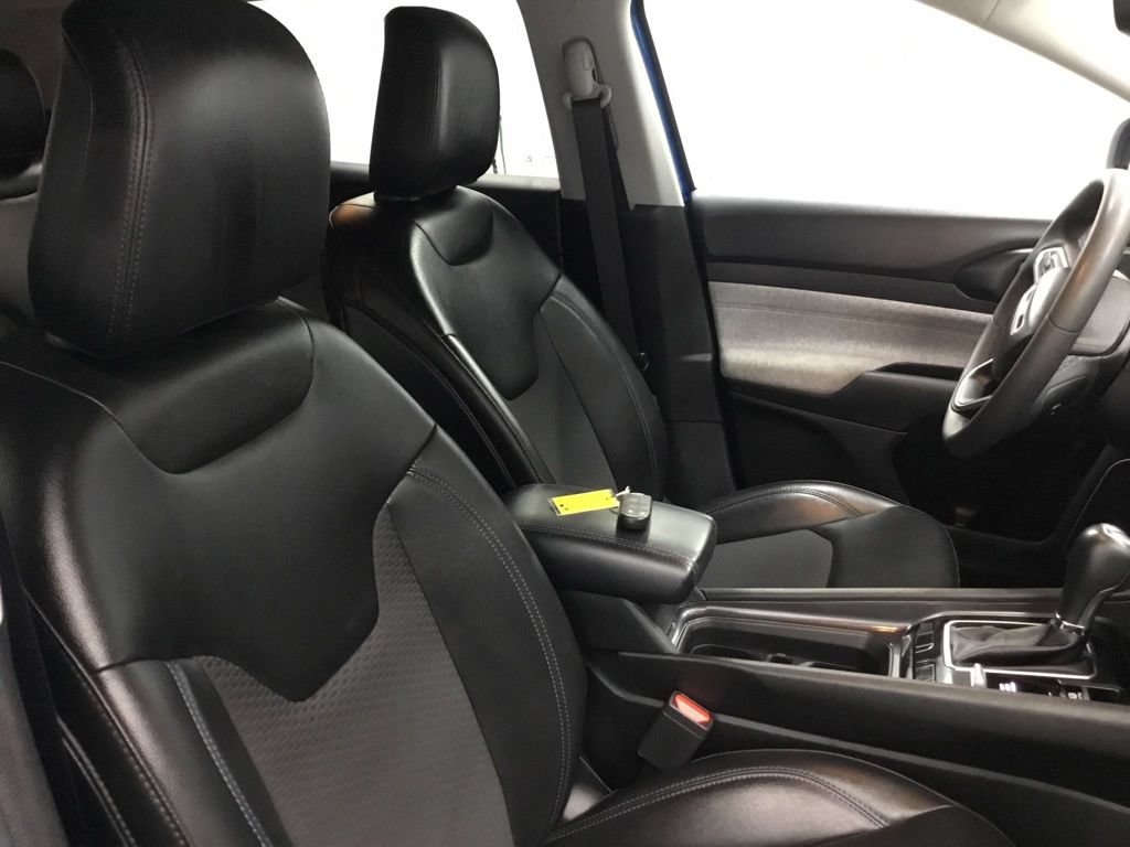 Used 2022 Jeep Compass Latitude AWD/4WD image 41