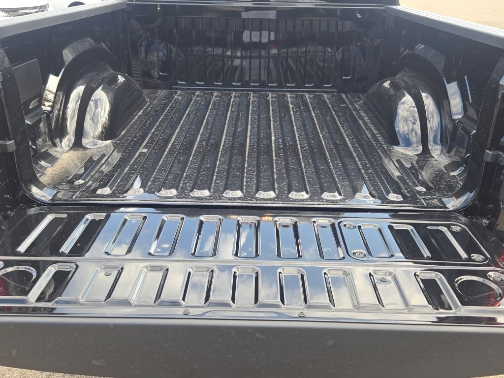 New 2027 RAM 1500 Rebel w/ Rebel Level 2 Equipment Group AWD/4WD image 19