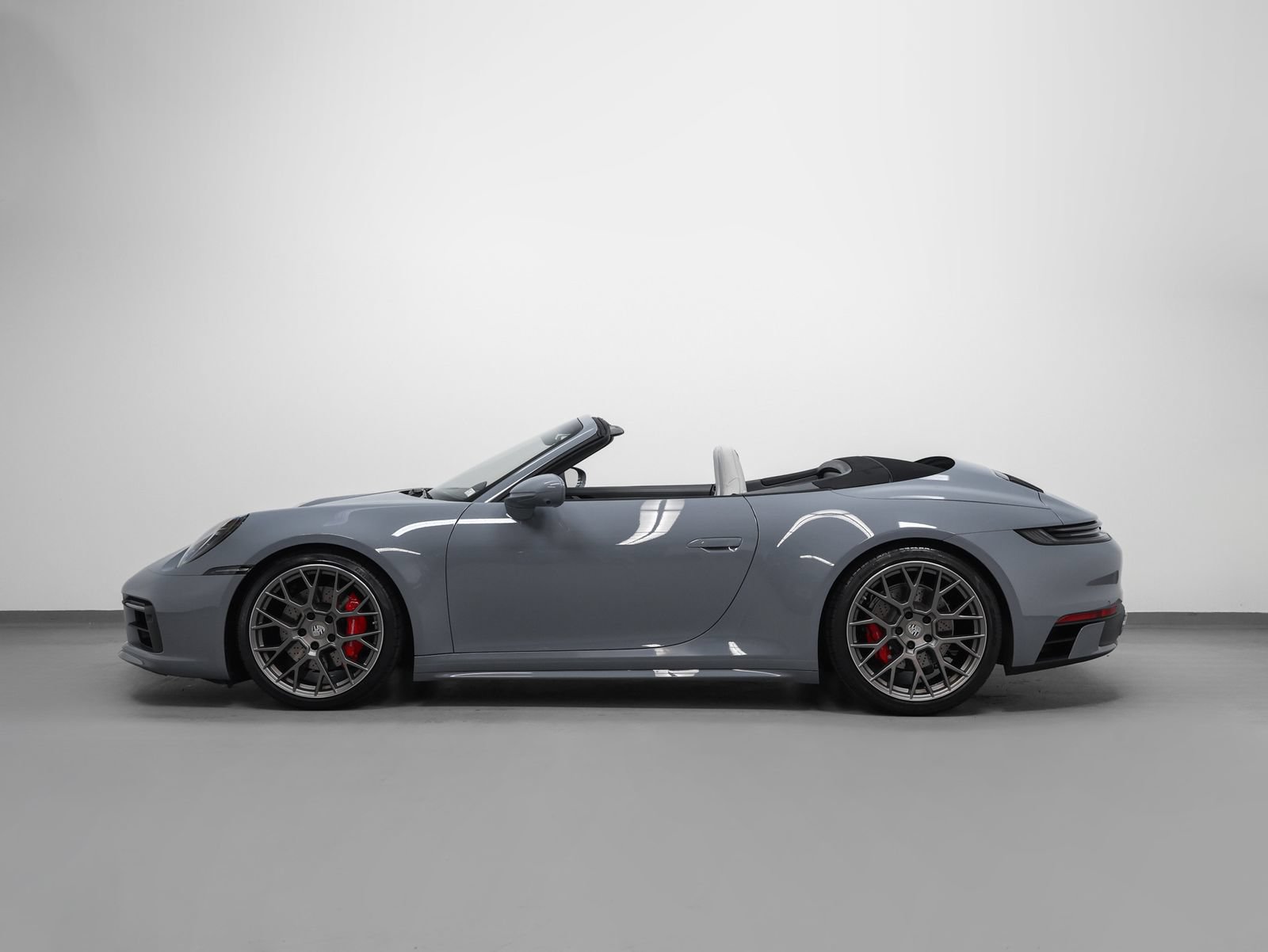 Certified 2024 Porsche 911 Carrera 4S AWD/4WD image 2