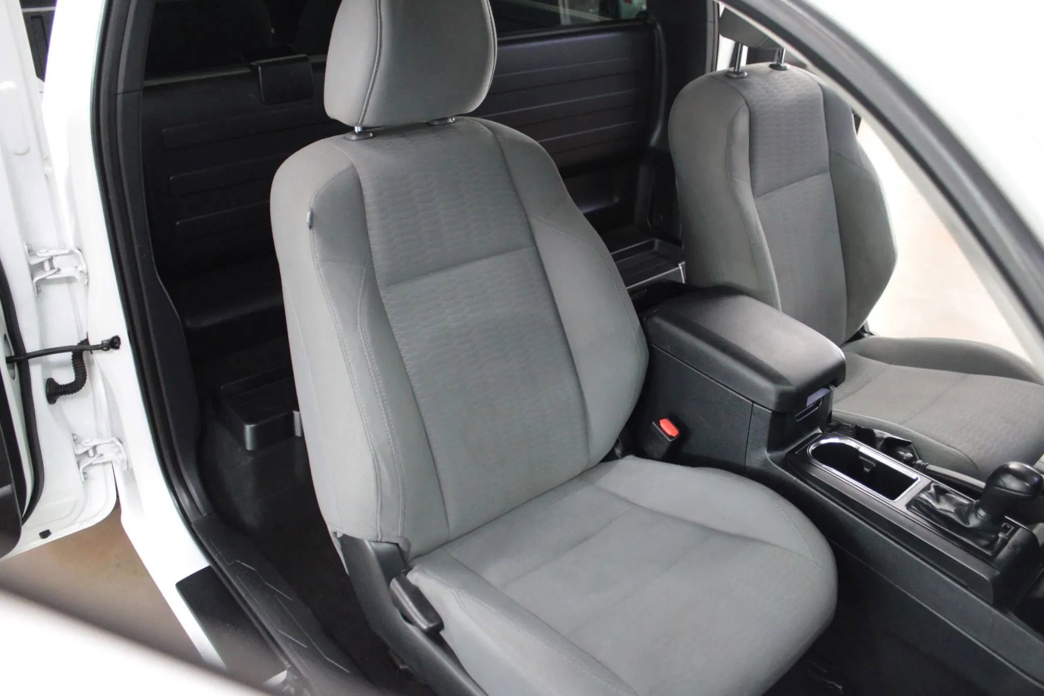 Used 2022 Toyota Tacoma SR image 19