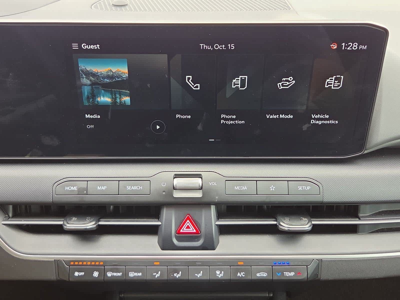 Certified 2025 Kia K4 FWD image 25