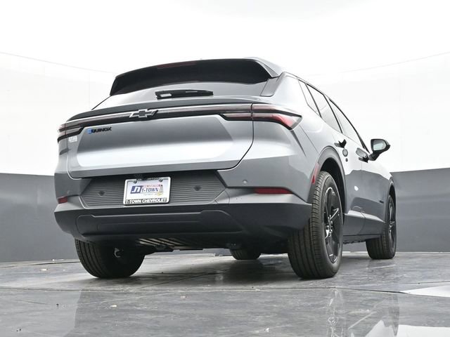 New 2026 Chevrolet Equinox EV LT image 42