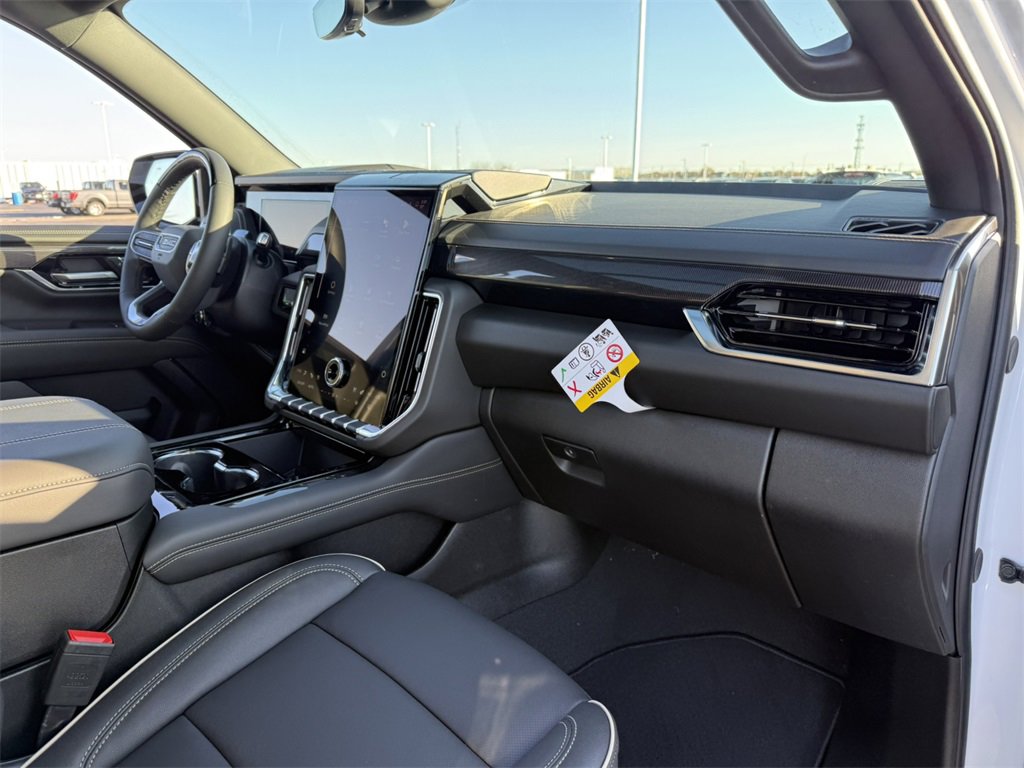 New 2026 GMC Yukon XL Elevation image 41