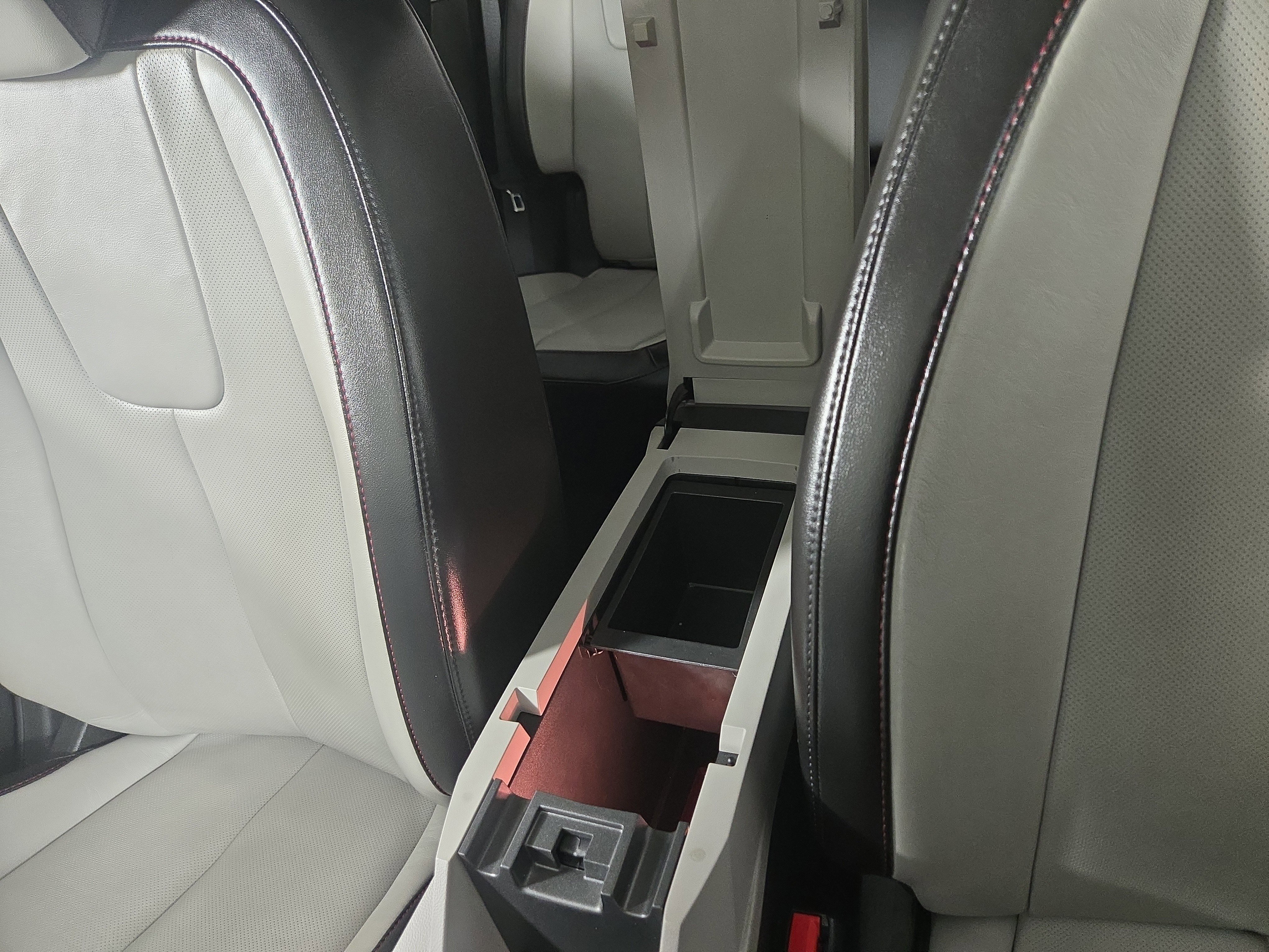 Used 2015 GMC Terrain SLT w/ LPO, Protection Package image 27