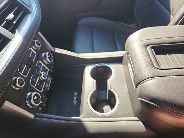 Used 2023 GMC Yukon XL SLT image 24