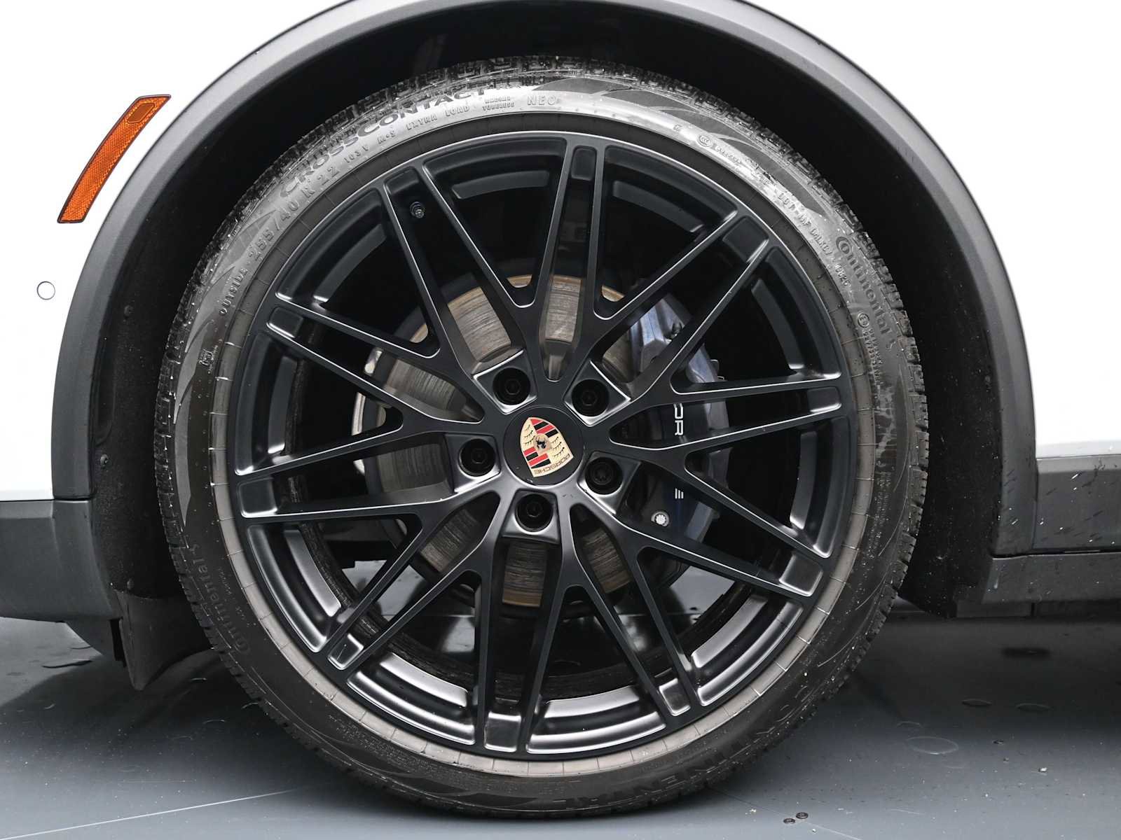 New 2025 Porsche Macan 4 Electric AWD/4WD image 27