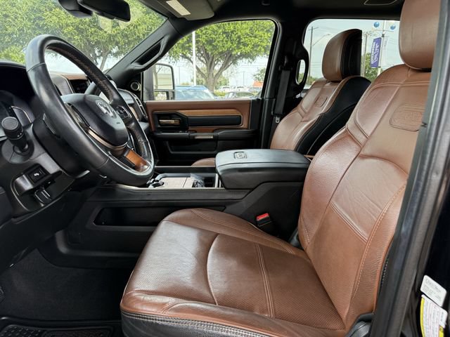 Used 2024 RAM 3500 Limited w/ Towing Technology Group AWD/4WD image 23