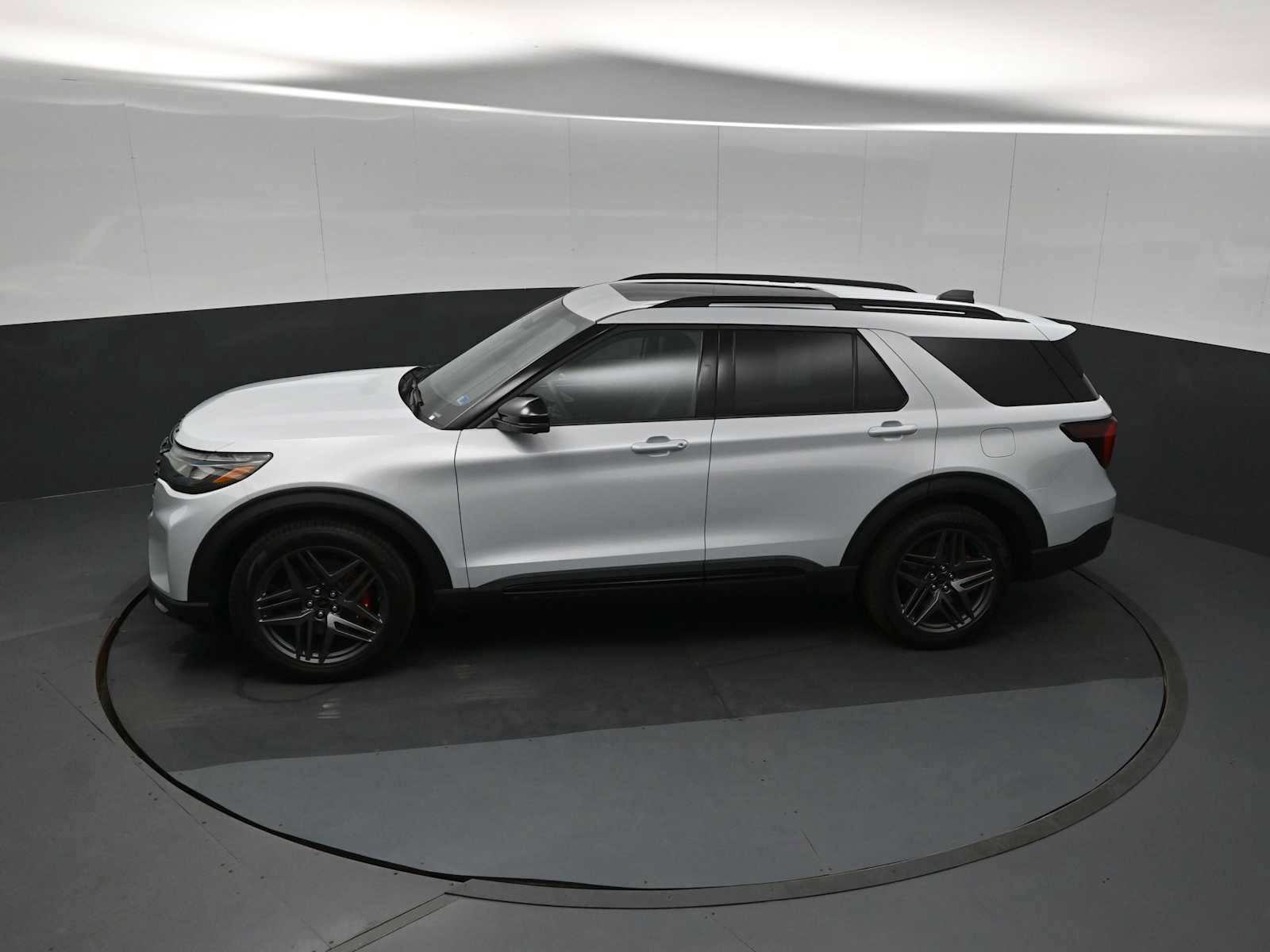 New 2026 Ford Explorer ST w/ Sun And Sound Package AWD/4WD image 22