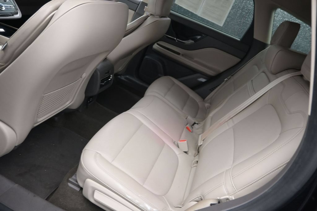 Used 2021 Lincoln Corsair AWD w/ Equipment Group 101A image 18