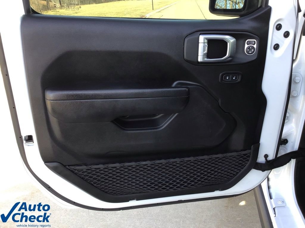 Used 2022 Jeep Wrangler Unlimited Rubicon 4xe w/ Cold Weather Group image 24