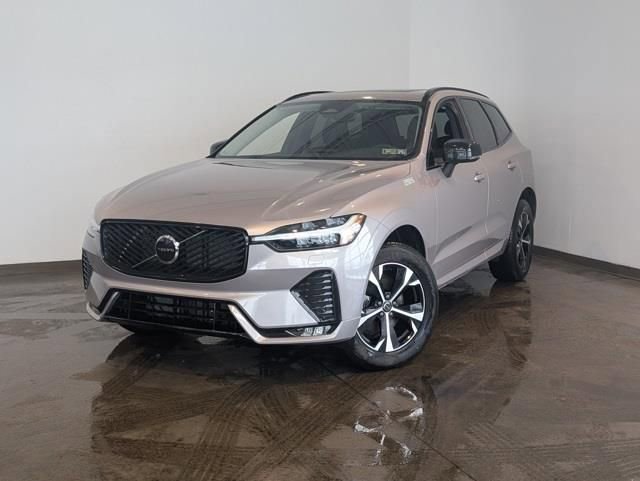 Used 2026 Volvo XC60 B5 Core w/ Climate Package image 1