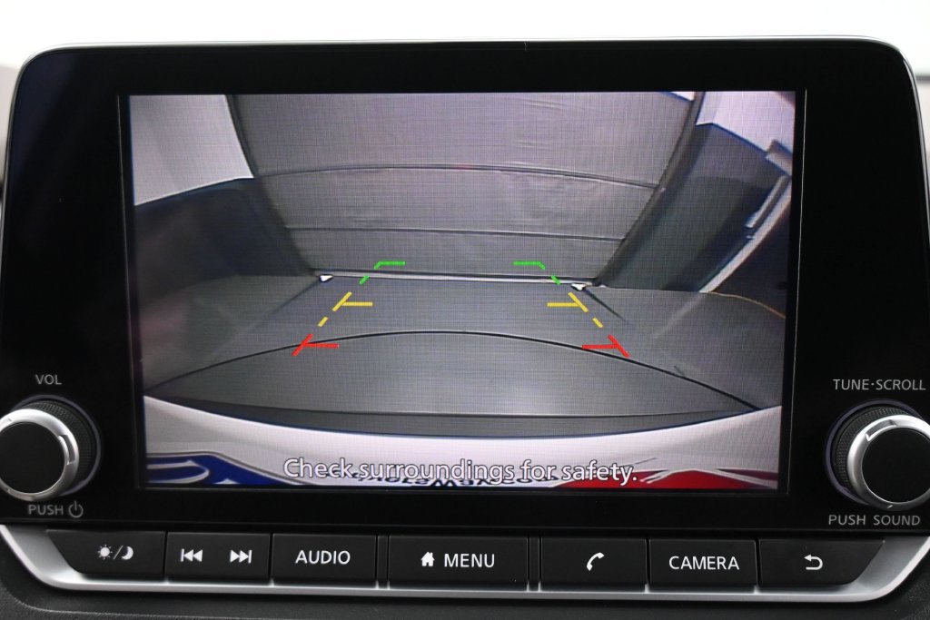 Used 2023 Nissan Rogue S FWD image 11