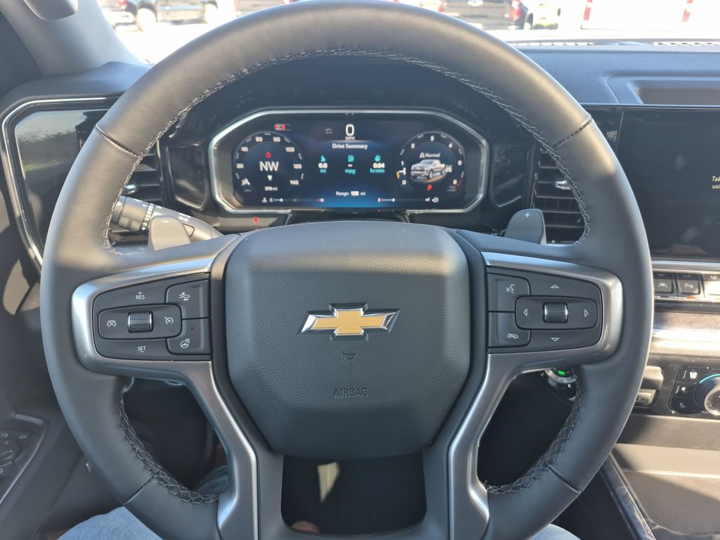 New 2026 Chevrolet Silverado 1500 LTZ w/ LTZ Premium Package AWD/4WD image 14