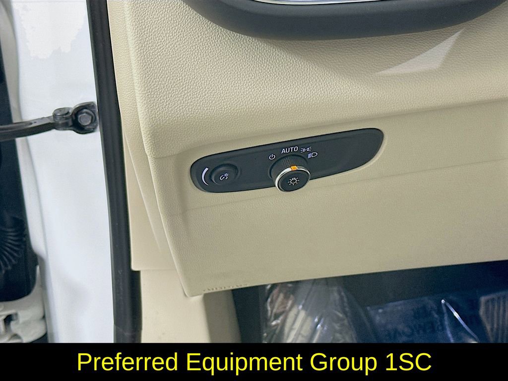 Used 2023 Buick Envision Preferred image 15