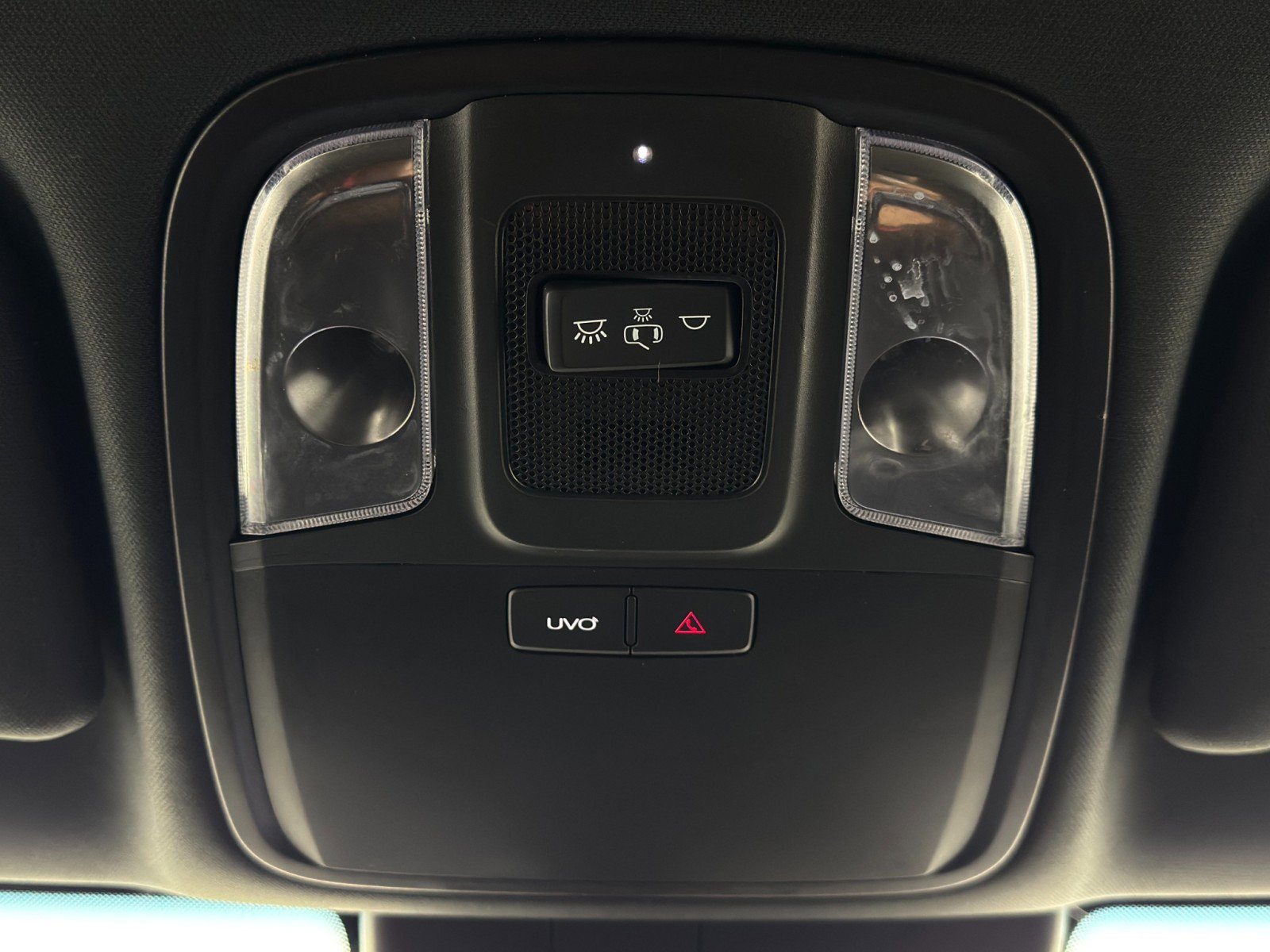 Used 2022 Kia Stinger GT-Line image 31