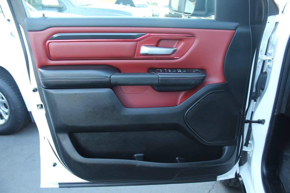 Used 2019 RAM 1500 Rebel AWD/4WD image 17