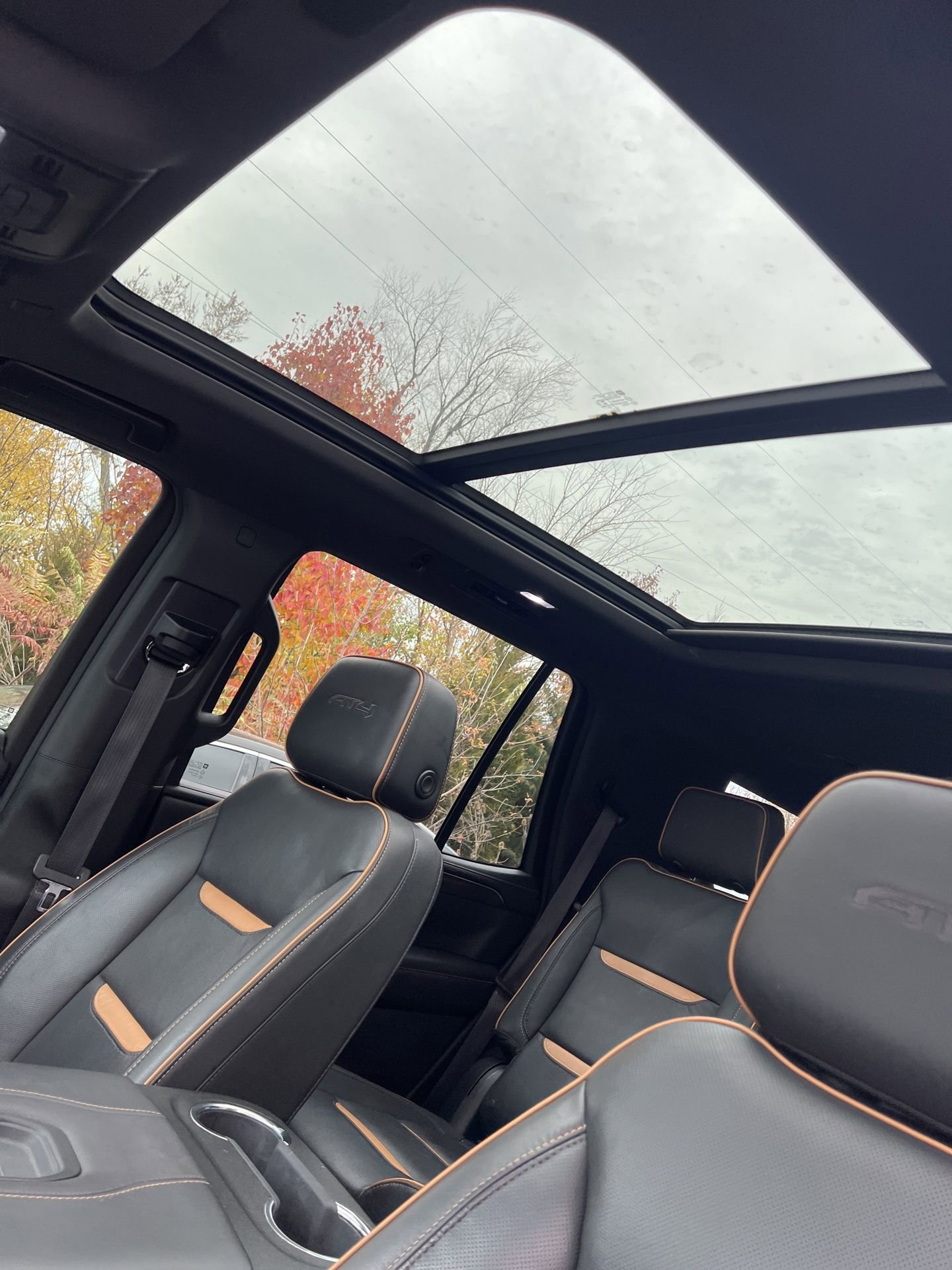 Used 2023 GMC Yukon AT4 image 6