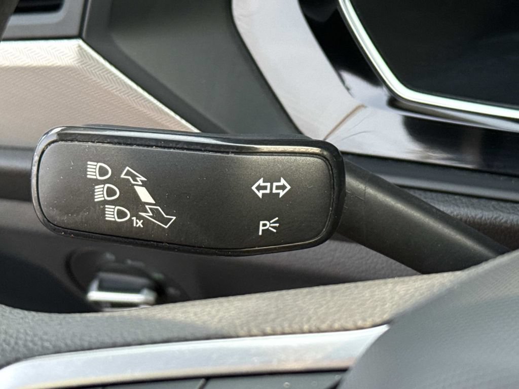 Used 2023 Volkswagen Jetta Sport FWD image 23