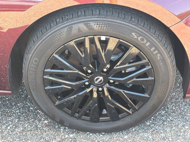 Used 2025 Nissan Altima 2.5 SV w/ SV Special Edition Package FWD image 10