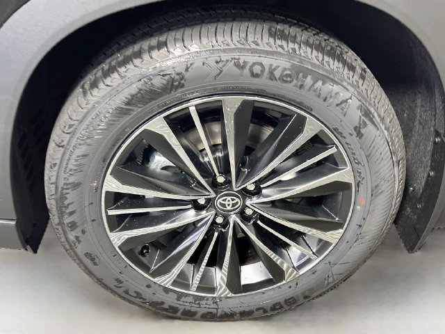 New 2026 Toyota Grand Highlander AWD Hybrid image 11