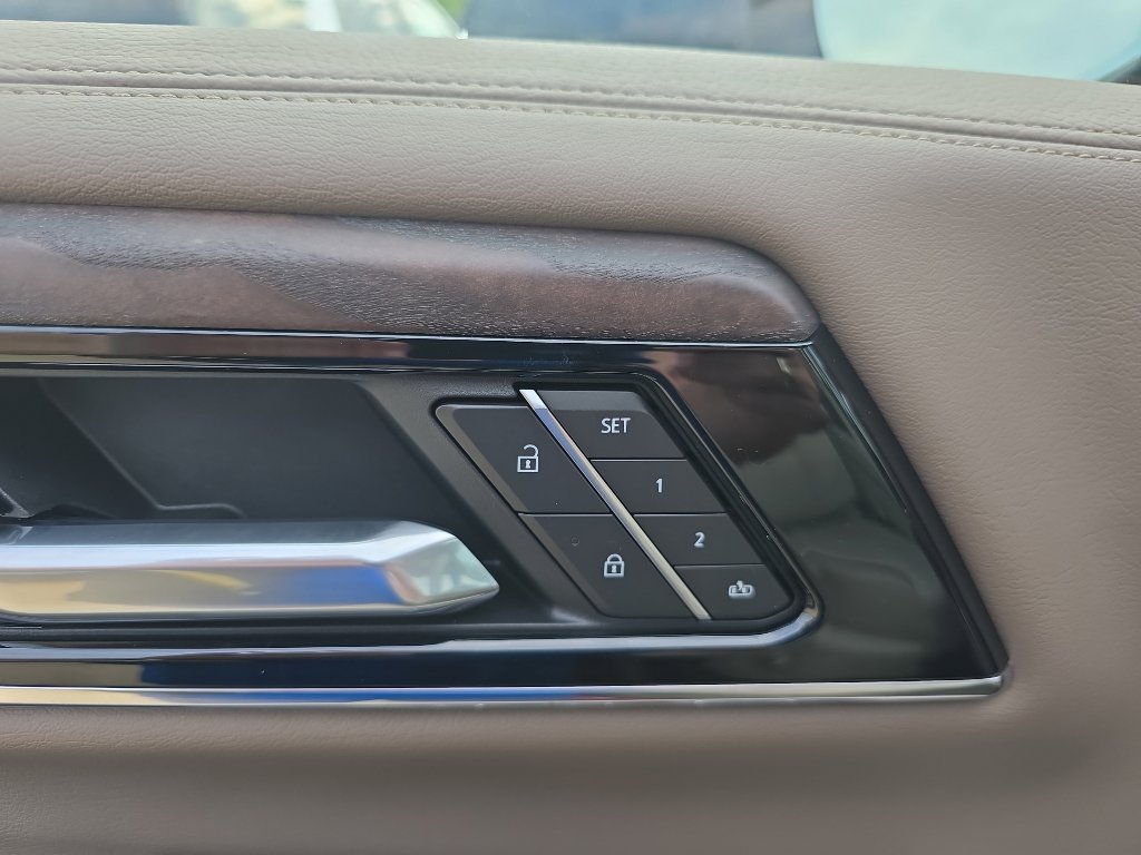 New 2026 GMC Yukon Denali w/ LPO, Floor Liner Package image 19