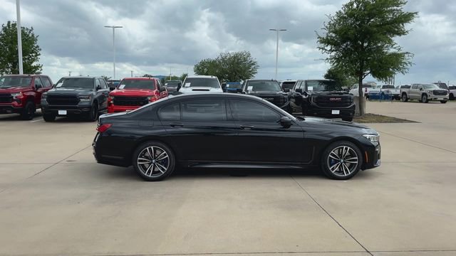 Used 2020 BMW 750i xDrive w/ Executive Package image 9
