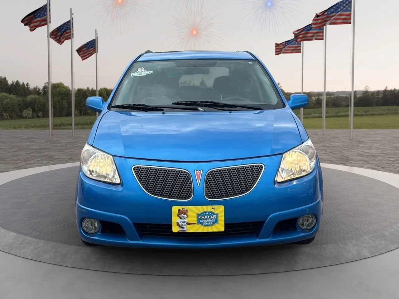 Used 2008 Pontiac Vibe w/ Sport Package FWD image 3
