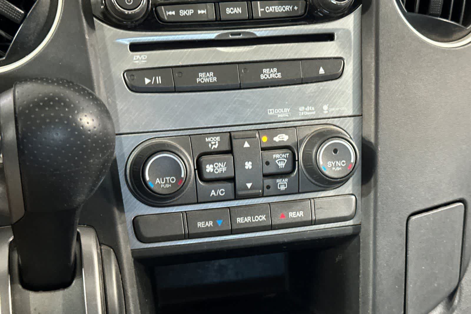 Used 2015 Honda Pilot SE image 23