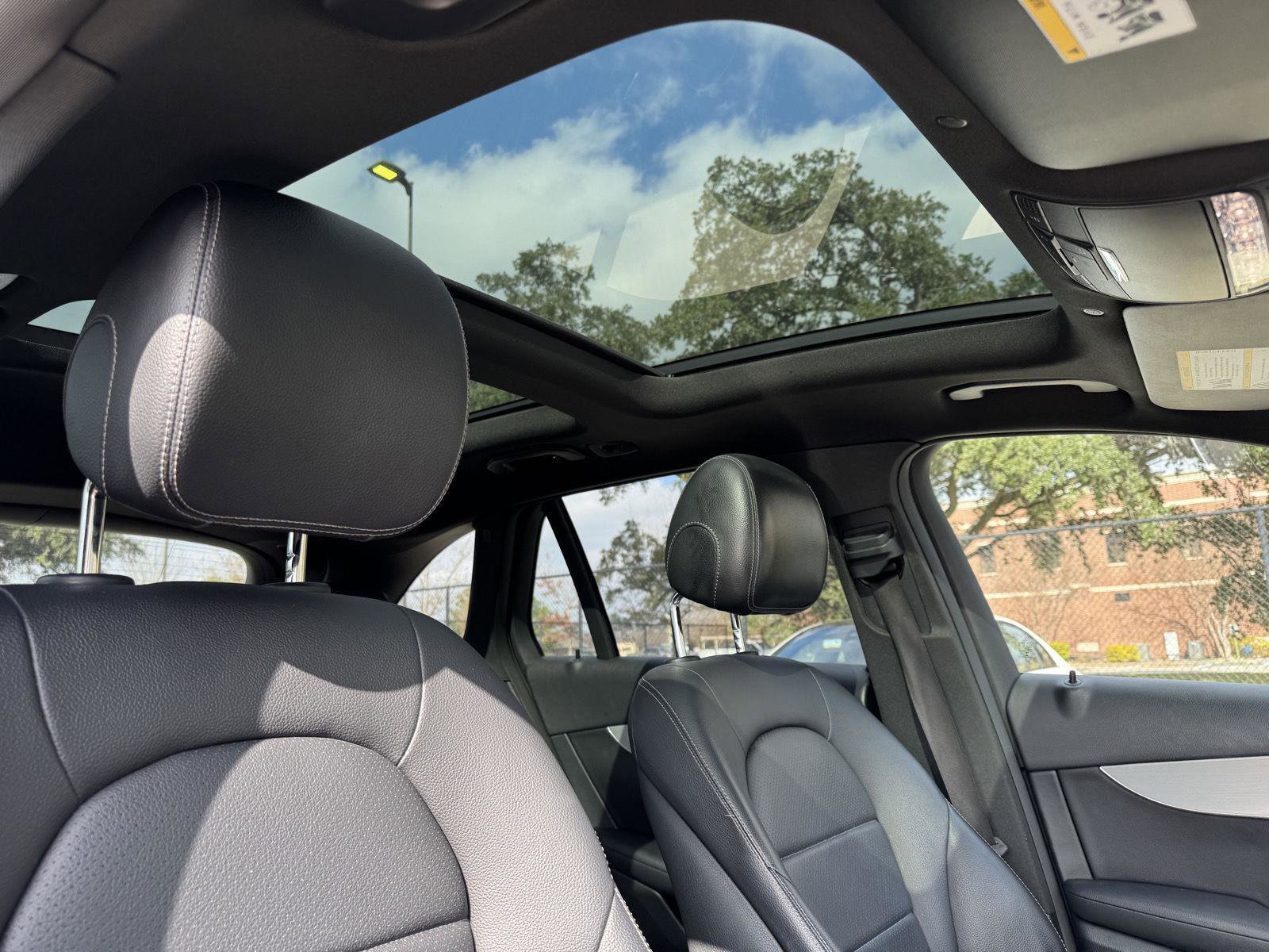 Certified 2020 Mercedes-Benz GLC 300 GLC 300 image 32