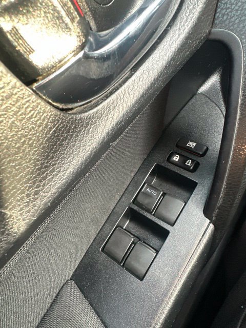 Used 2017 Toyota Corolla L FWD image 16