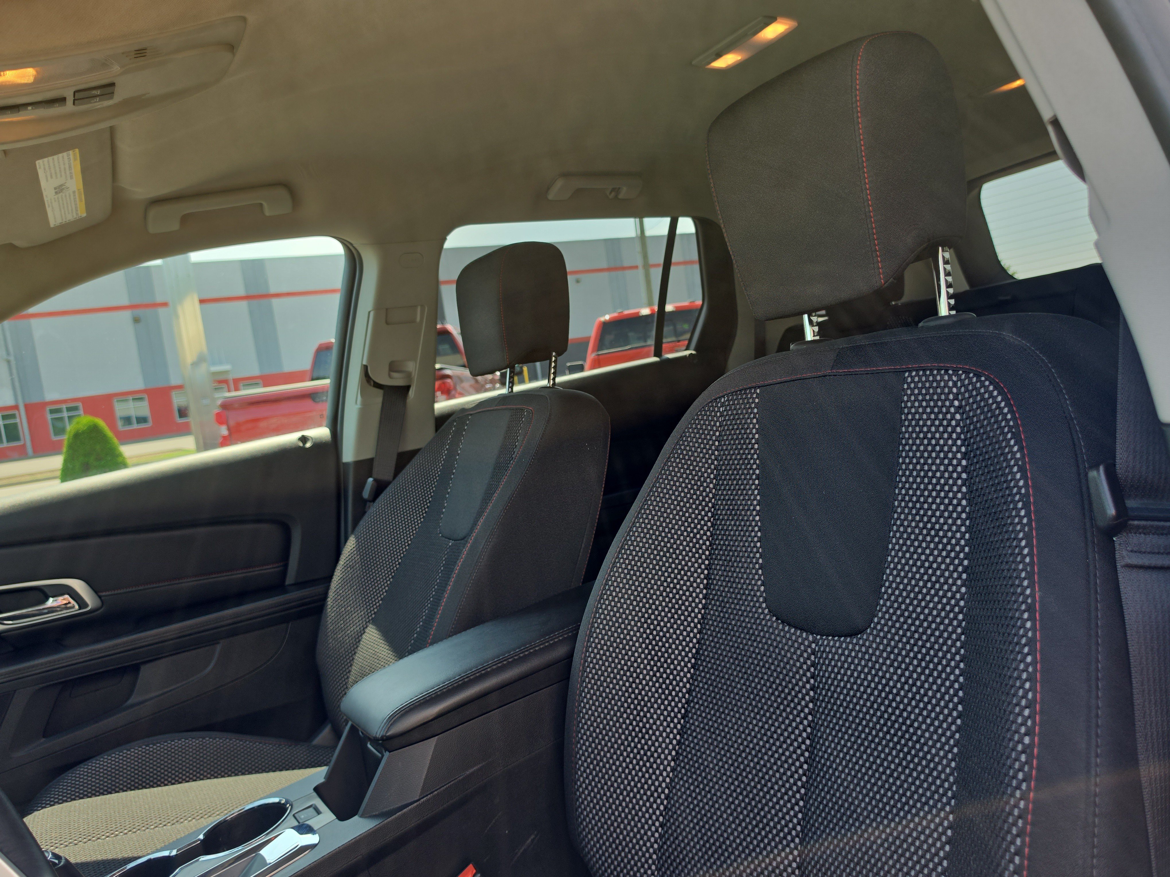 Used 2016 GMC Terrain SLE w/ Convenience Package AWD/4WD image 12