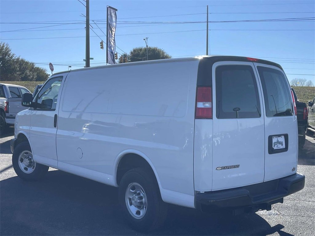 Used 2021 Chevrolet Express 2500 w/ Communications Package image 5