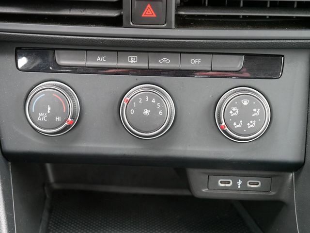 Certified 2024 Volkswagen Jetta S image 27