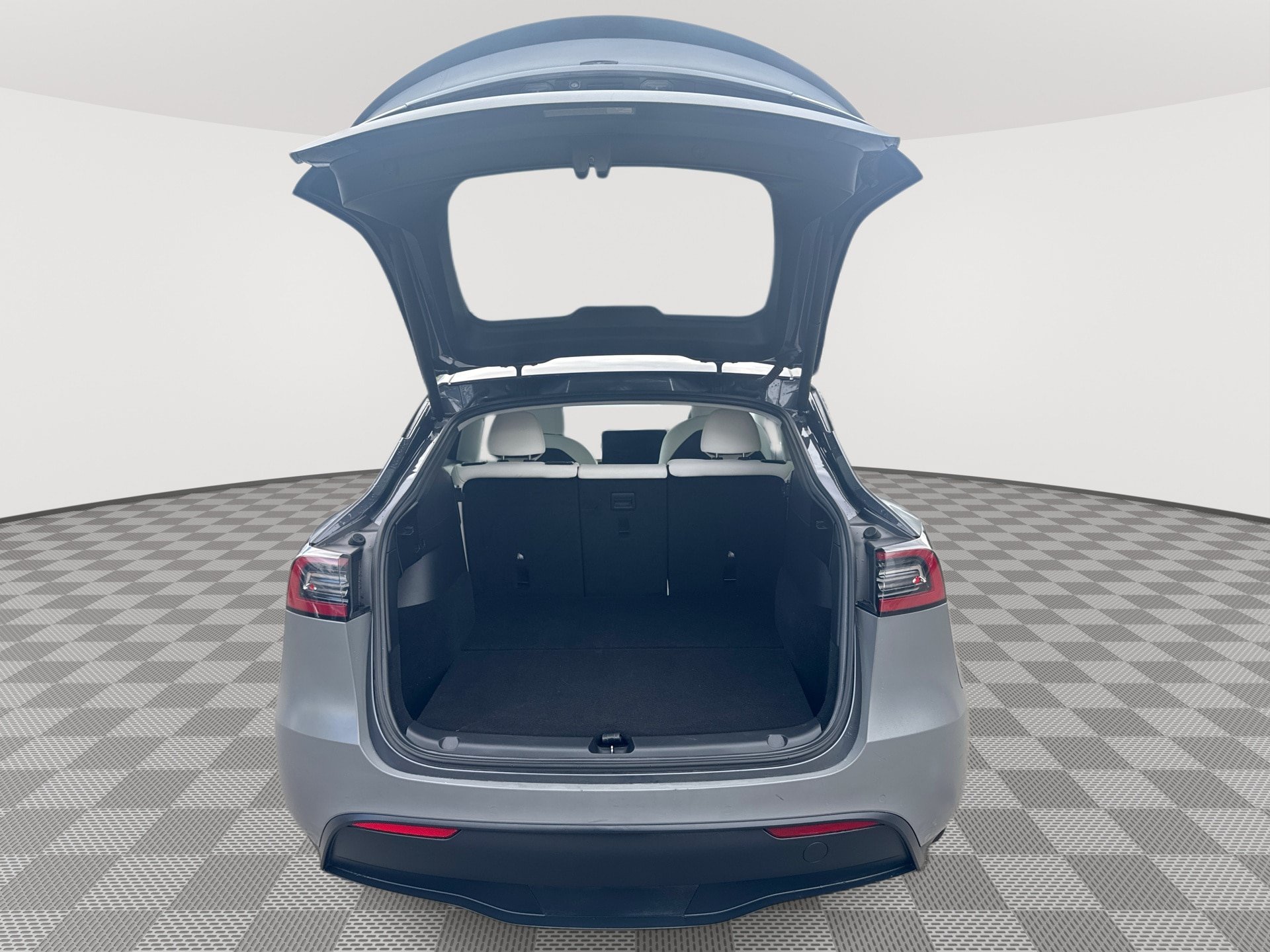 Used 2021 Tesla Model Y Long Range AWD/4WD image 21