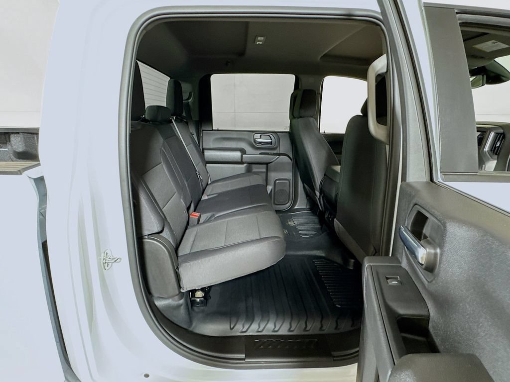 Certified 2026 GMC Sierra 3500 Pro AWD/4WD image 24